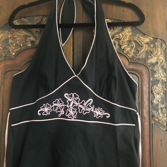 Women Halter Top - Picture 2 of 6